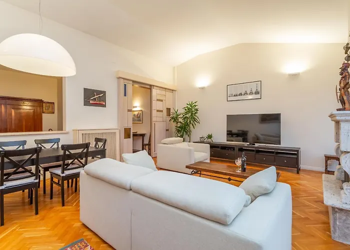 Skyline Penthouse With Private Rooftop Appartement *