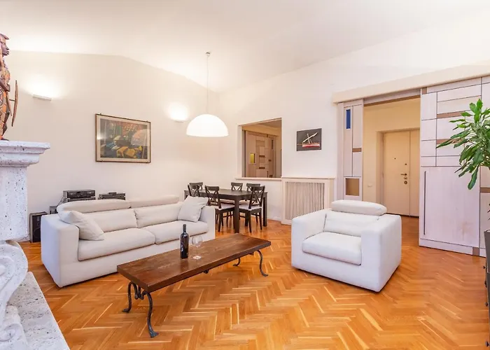 Skyline Penthouse With Private Rooftop Appartement *