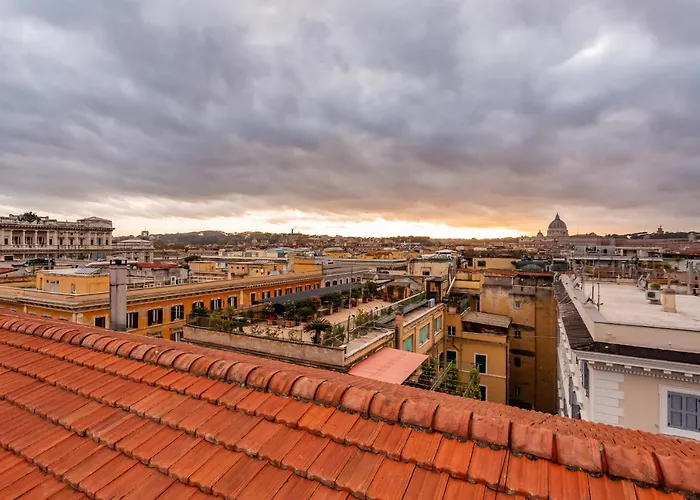 Skyline Penthouse With Private Rooftop *
