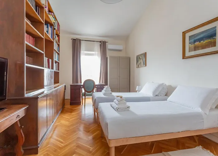 Skyline Penthouse With Private Rooftop Appartement Rome